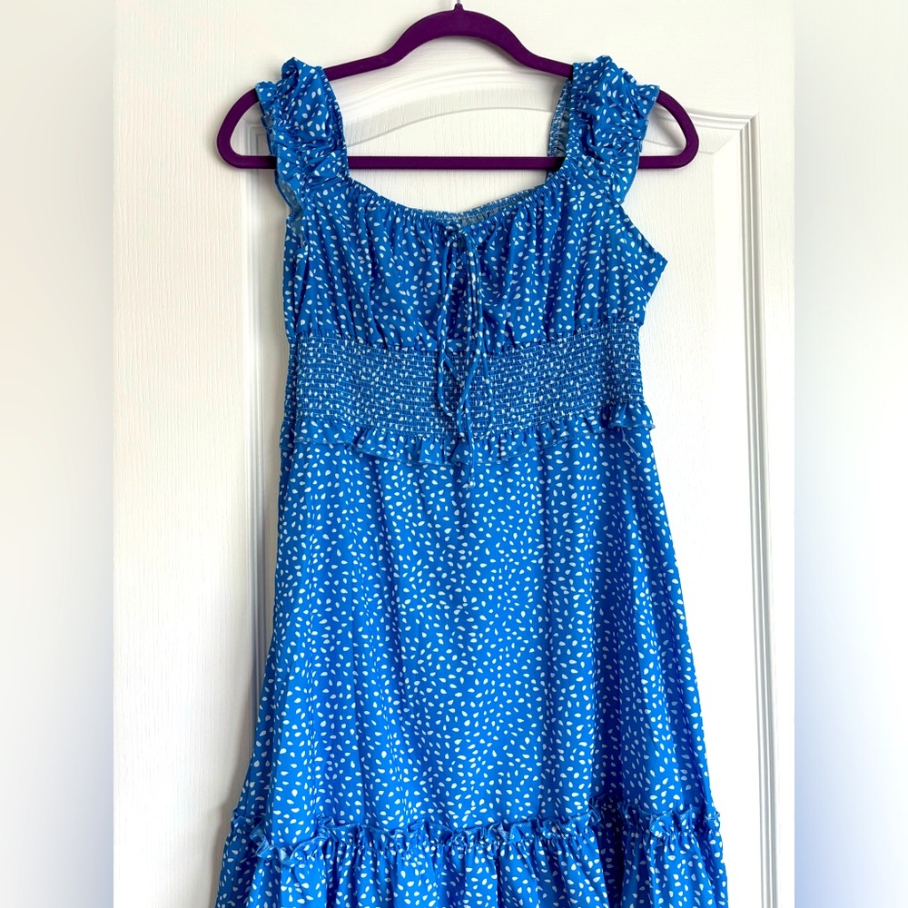 SIZE SMALL BLUE POLKA DOT DRESS